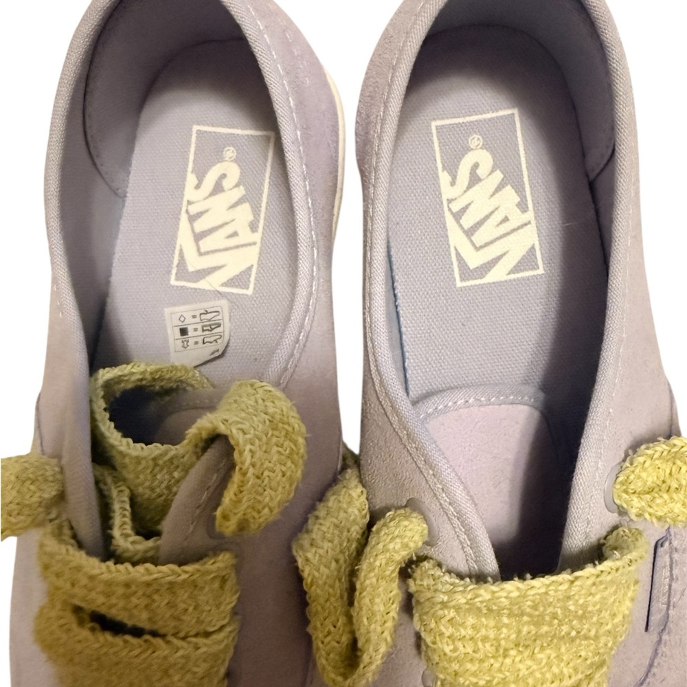 Vans Women's Lavender Sneakers with Lime Laces size 9 W - Picture 3 of 6